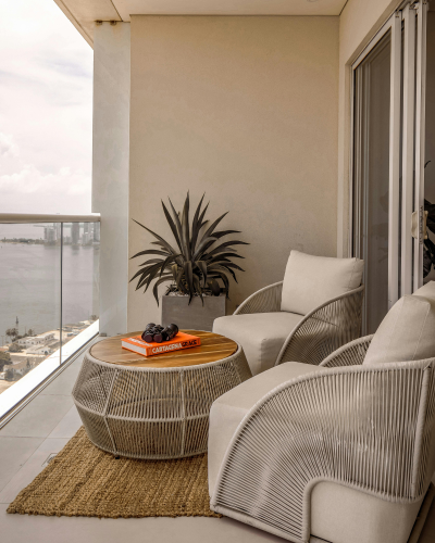 VK Serene Balcony